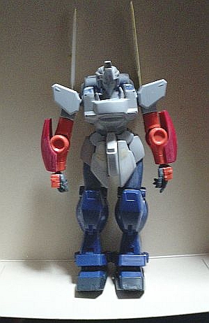 肩パーツをモビルシグーのに変更